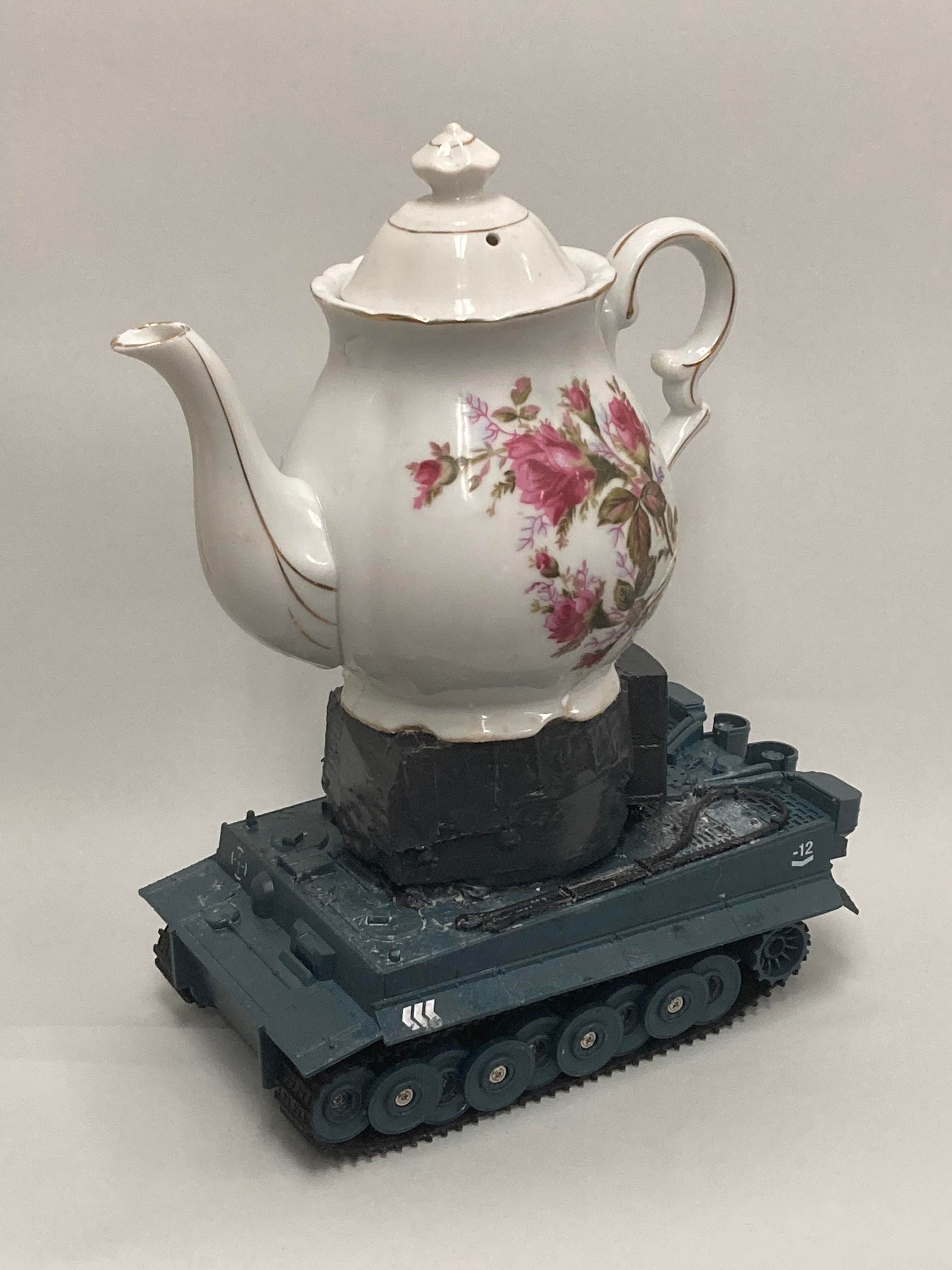 Tank Pot, 2023